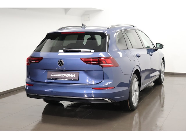 Volkswagen Golf 1.5 eTSI DSG Variant