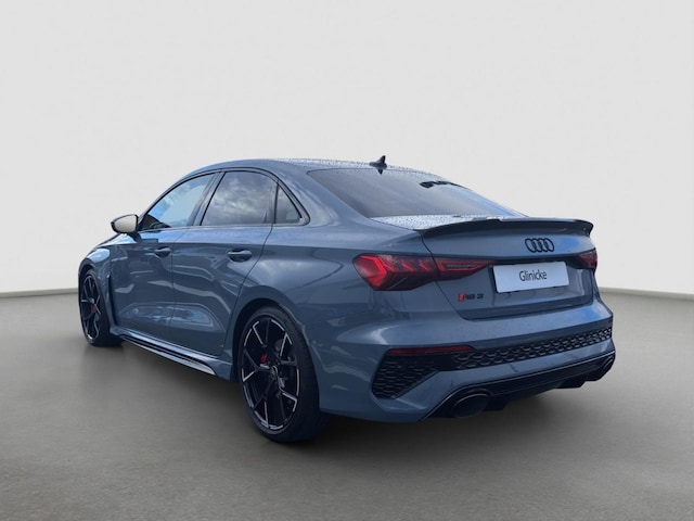 Audi RS3 Quattro S-Tronic Sedan