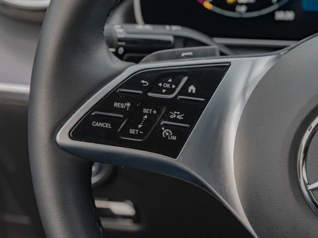 Mercedes-Benz C 180 AVANTGARDE Sedan