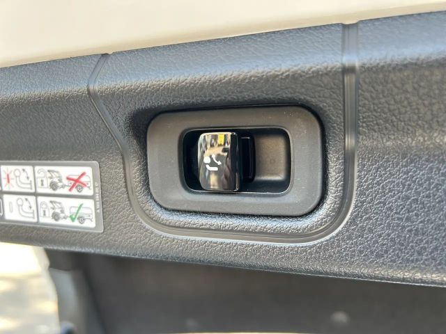 Mercedes-Benz EQE 43 AMG Line Sedan