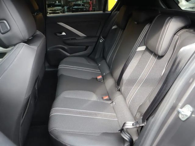 Opel Astra 1.2 Turbo