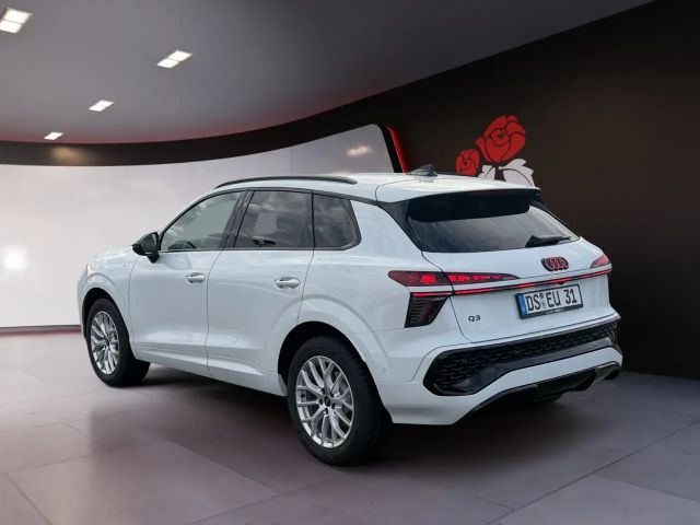 Audi Q3 1.5 TFSI S-Line S-Tronic