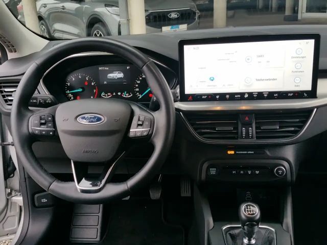 Ford Focus Titanium Wagon