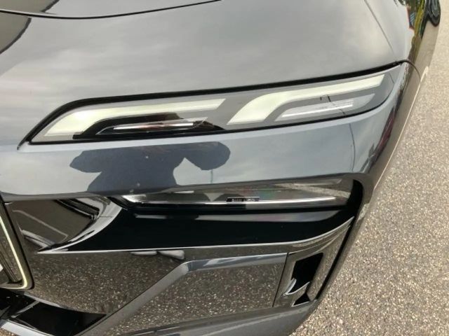 BMW 750 G70 Sedan xDrive