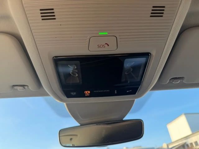 Volkswagen Golf 1.5 eTSI DSG Golf VIII