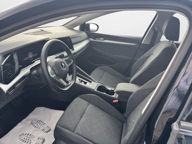 Volkswagen Golf 1.5 eTSI DSG Life