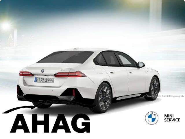 BMW 520 520d M-Sport Sedan