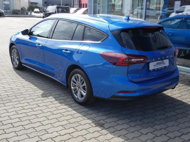 Ford Focus Titanium Wagon
