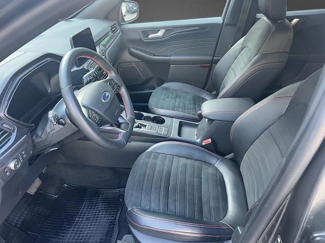 Ford Kuga Plug in Hybrid ST Line X