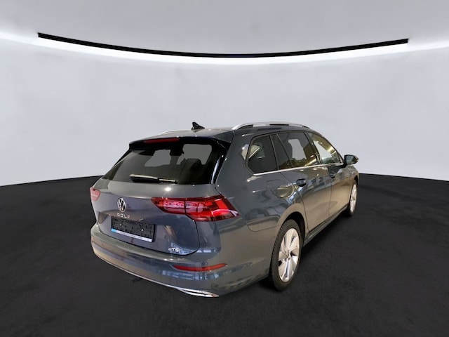 Volkswagen Golf DSG Style Variant