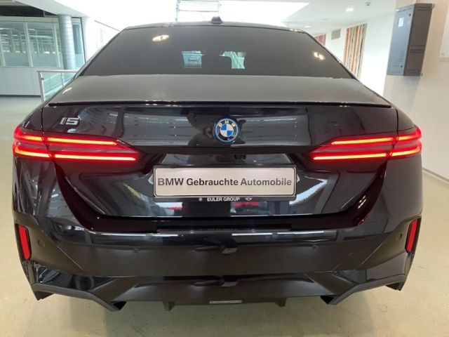 BMW i5 M-Sport Sedan eDrive40