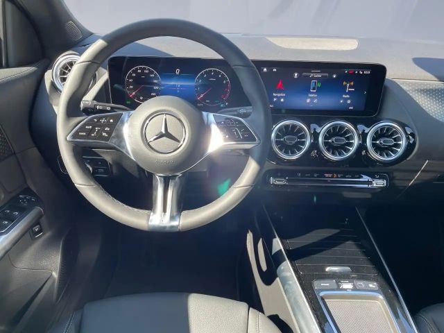 Mercedes-Benz GLA 180 Progressive
