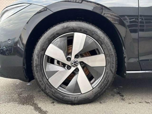 Volkswagen Passat 1.5 eTSI Business DSG