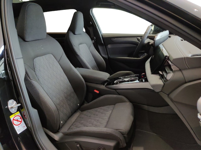 Audi A6 Avant Quattro S-Tronic