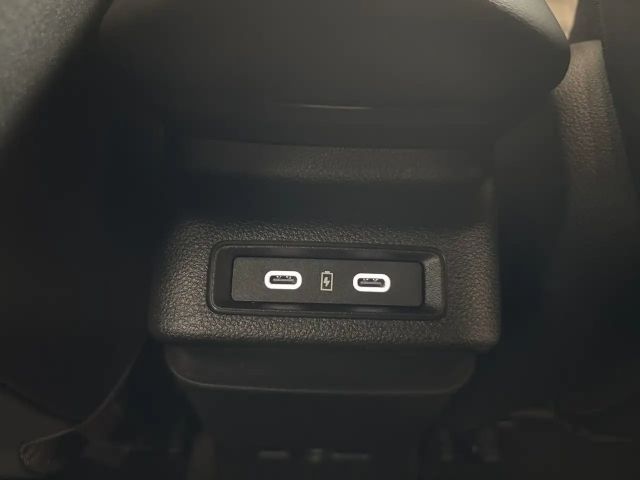 Renault 4 Comfort E-Tech Iconic