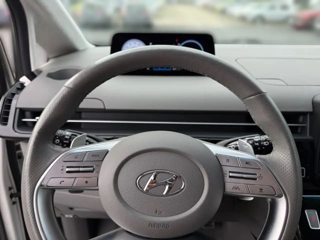 Hyundai Staria Signature Vierwielaandrijving