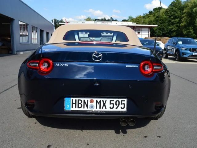 Mazda MX-5 SkyActiv