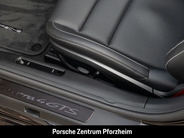 Porsche 992 4 Cabrio Carrera GTS