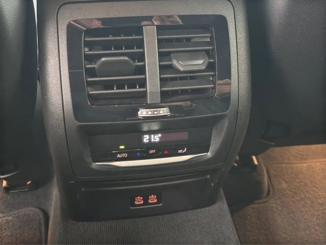 BMW X4 40i Head-Up Lenkradheizung