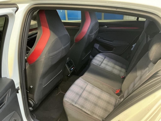 Volkswagen Golf 2.0 TSI DSG GTI