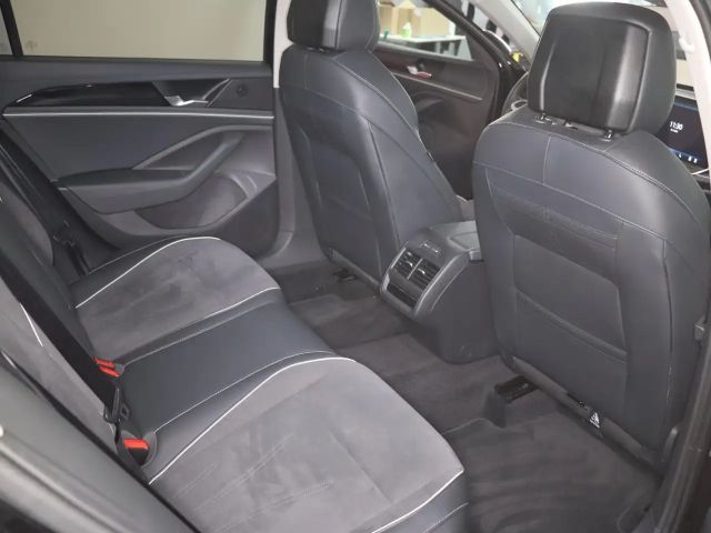 Volkswagen Passat 2.0 TDI Business DSG Variant