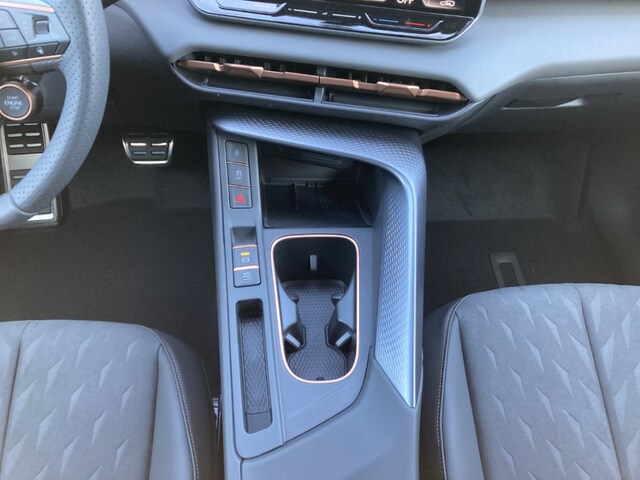 Cupra Terramar 1.5 e-Hybrid VZ