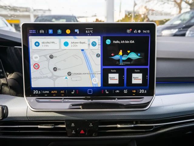 Volkswagen Golf 1.5 TSI Variant