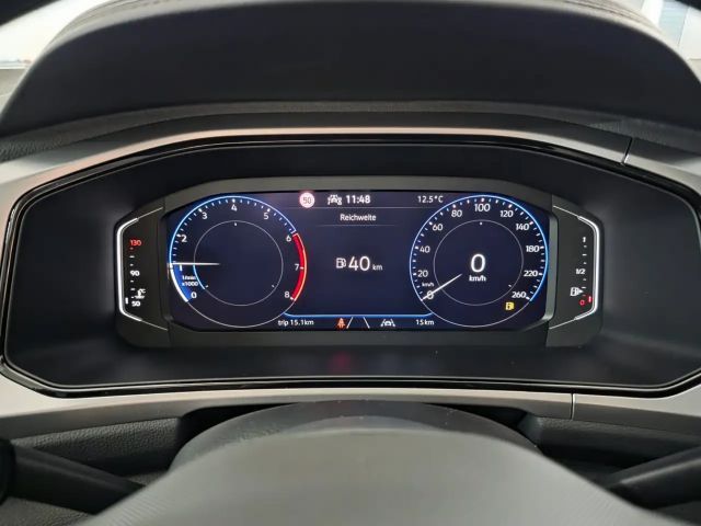 Volkswagen T-Roc Friends TSI