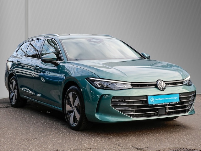 Volkswagen Passat 1.5 eTSI Business Variant