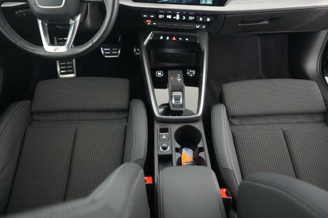 Audi A3 35 TFSI S-Line S-Tronic Sportback