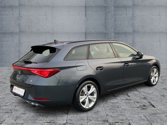 Seat Leon 2.0 TDI DSG FR-lijn Sportstourer