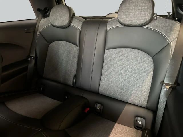 MINI Cooper Cooper Aut. Classic Trim, SHZ, PDC, LED, Navi