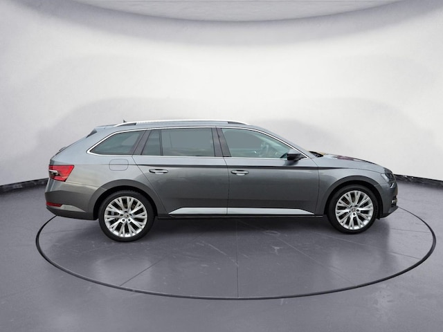Skoda Superb Combi