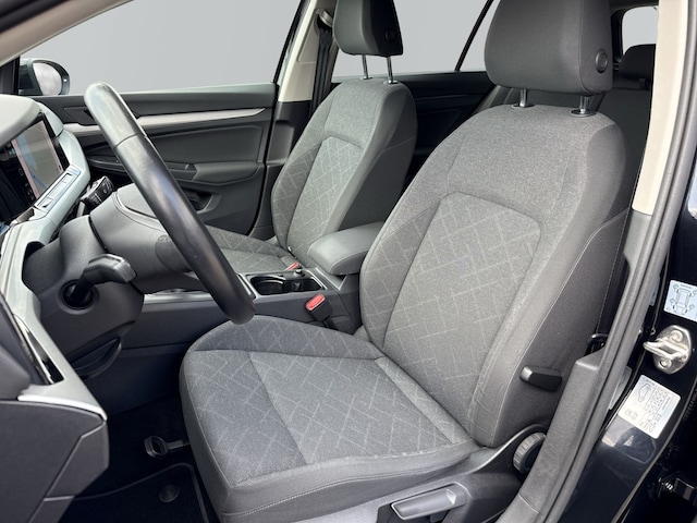 Volkswagen Golf 1.5 TSI Golf VIII Life