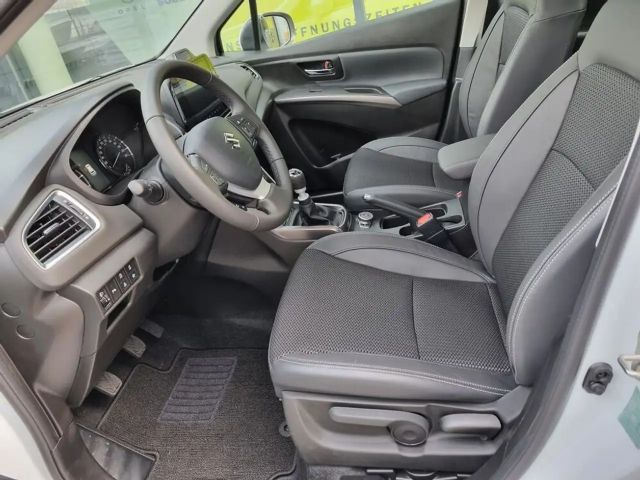 Suzuki S-Cross AllGrip Flash Hybrid