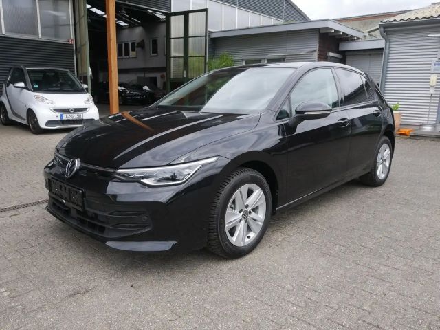 Volkswagen Golf 1.5 eTSI Golf VIII Life