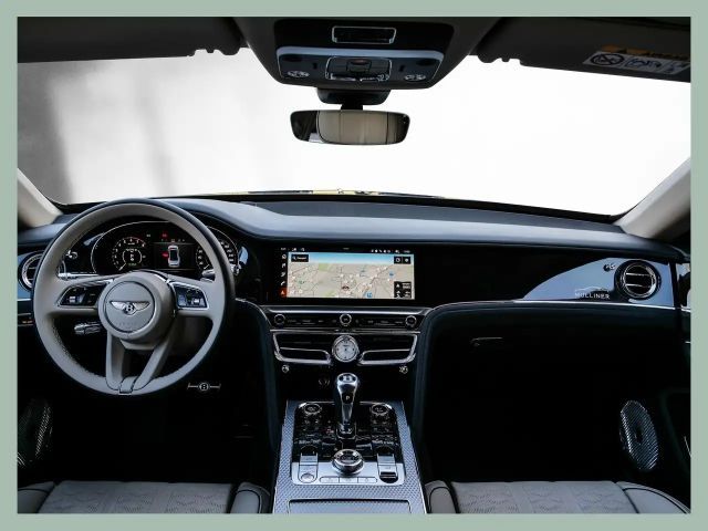 Bentley Flying Spur Mulliner // BENTLEY DÜSSELDORF
