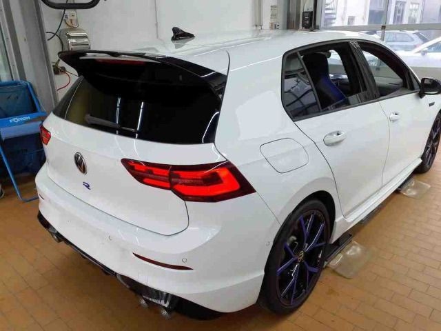 Volkswagen Golf IQ.Drive