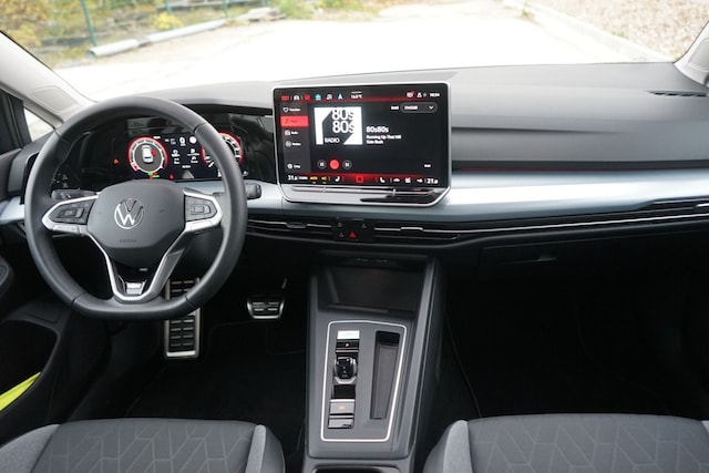 Volkswagen Golf 1.5 eTSI Golf VIII