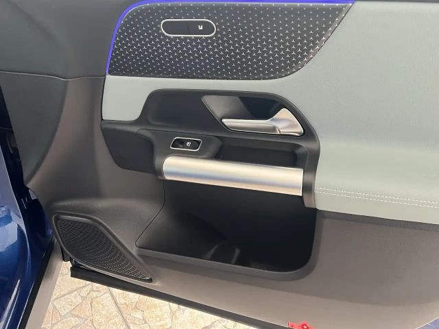 Mercedes-Benz GLA 200 Progressive