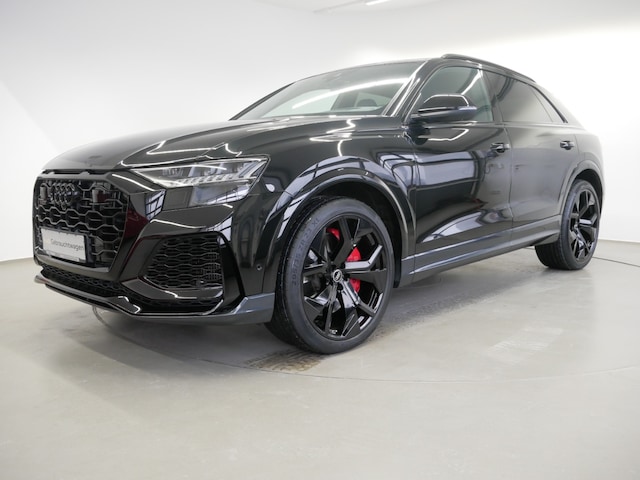 Audi RS Q8 Quattro