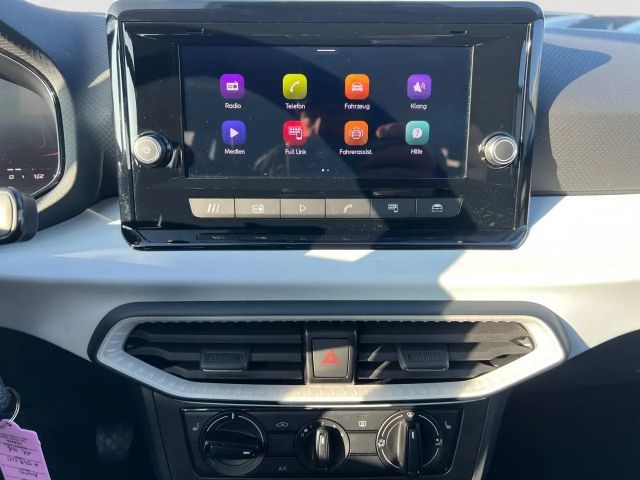 Seat Arona Reference