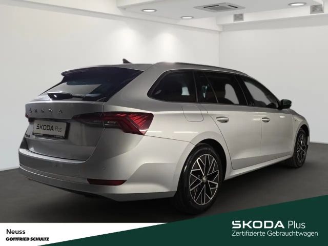 Skoda Octavia Clever Combi