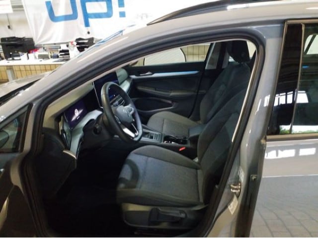 Volkswagen Golf 1.5 TSI Life Variant