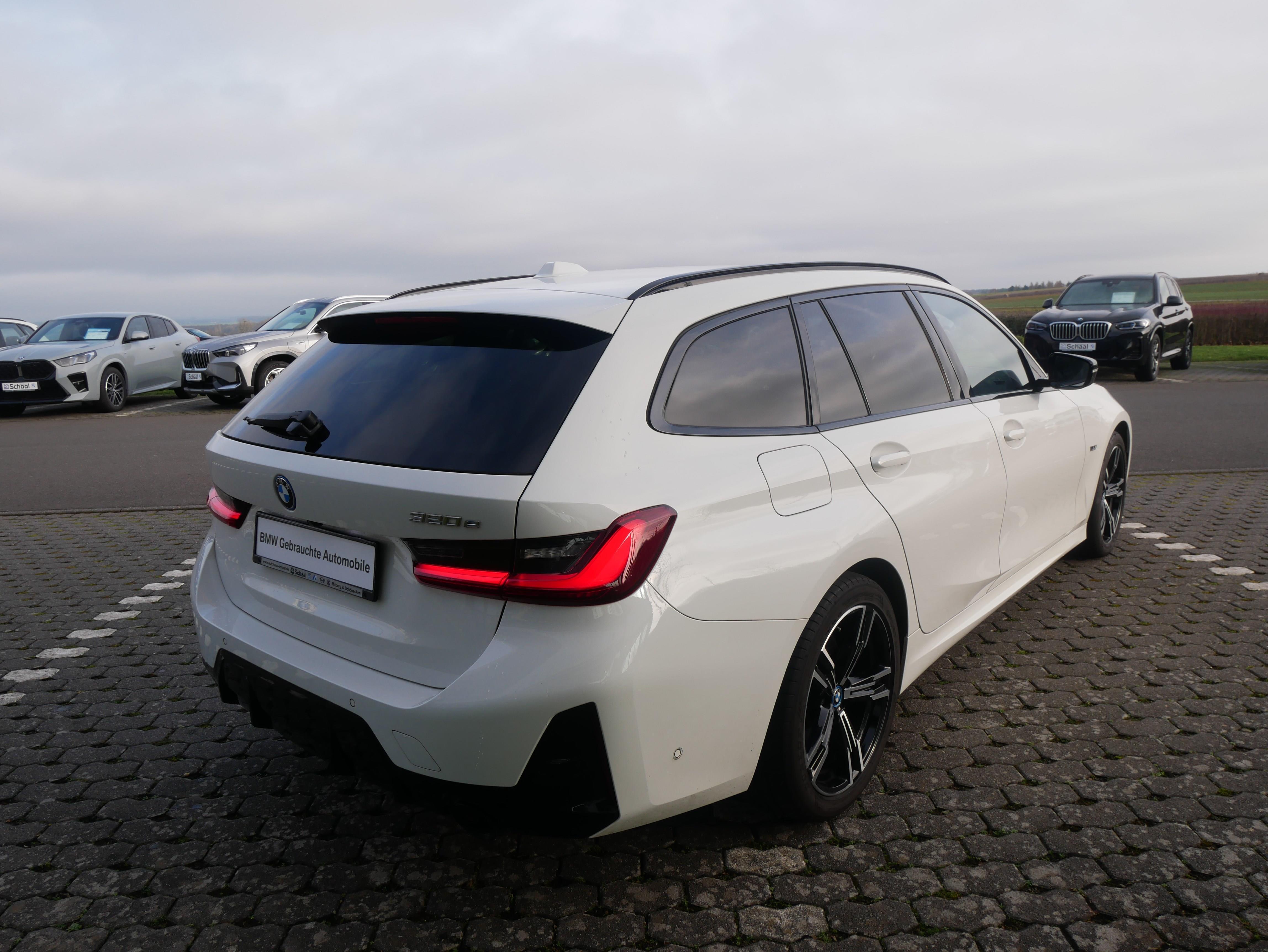 BMW 320 320e Touring