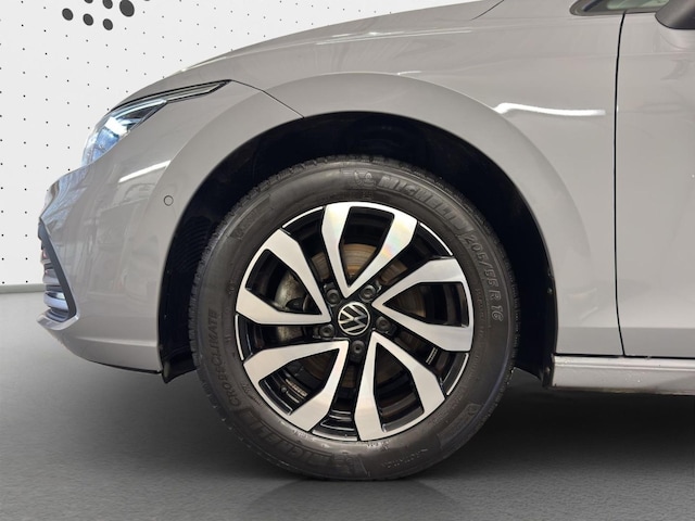 Volkswagen Golf 1.5 TSI Golf VIII IQ.Drive