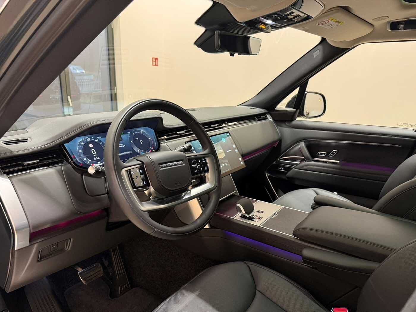 Land Rover Range Rover D300 HSE