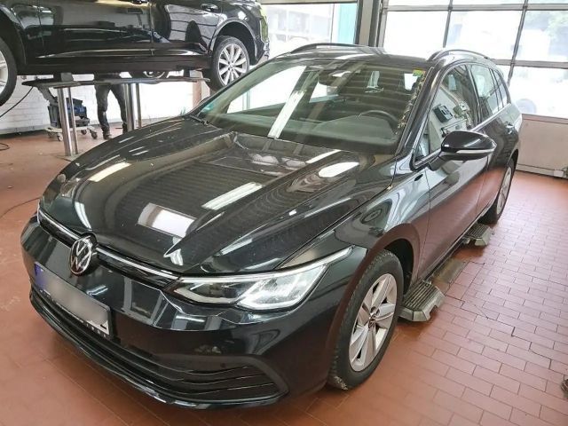 Volkswagen Golf 1.5 TSI Business Life Variant