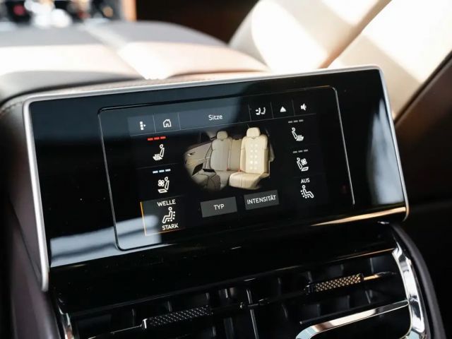 Bentley Flying Spur V8