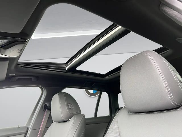 BMW 320 320d M-Sport Touring xDrive